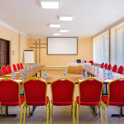 konferencijų centras atostogų apgyvendinimas poilsis Lenkijoje Nadarzyn Varšuva